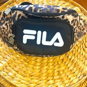 Animal print fila Fanny pack